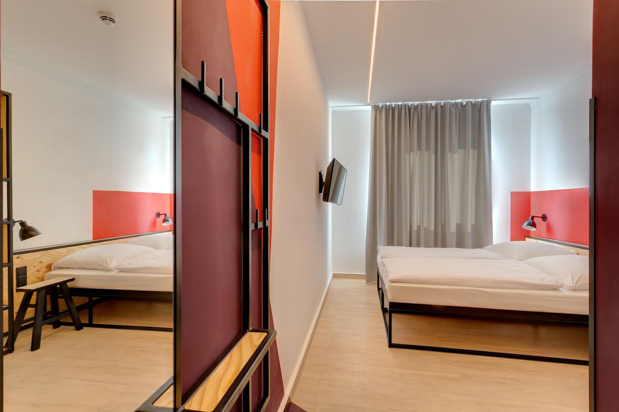 Meininger Hotel Leipzig Hauptbahnhof Ngoại thất bức ảnh