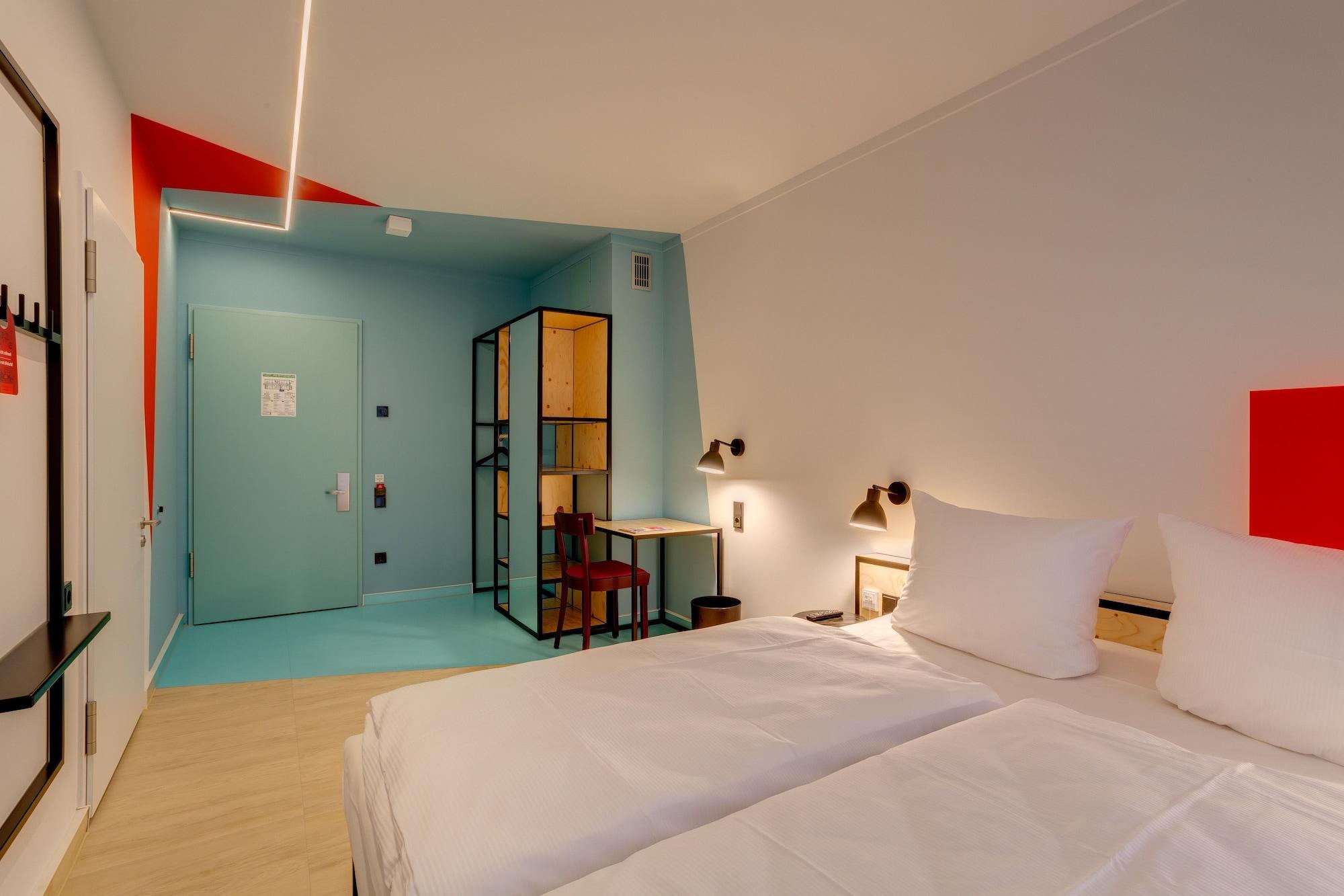 Meininger Hotel Leipzig Hauptbahnhof Ngoại thất bức ảnh