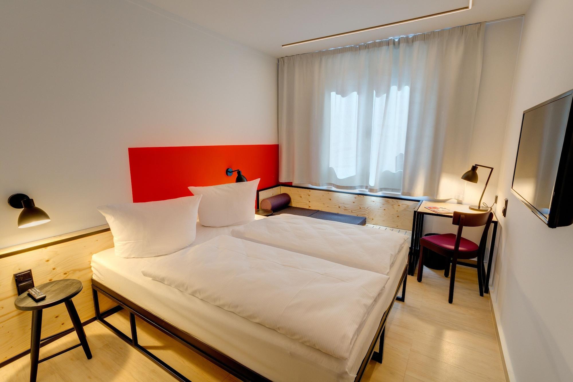 Meininger Hotel Leipzig Hauptbahnhof Ngoại thất bức ảnh