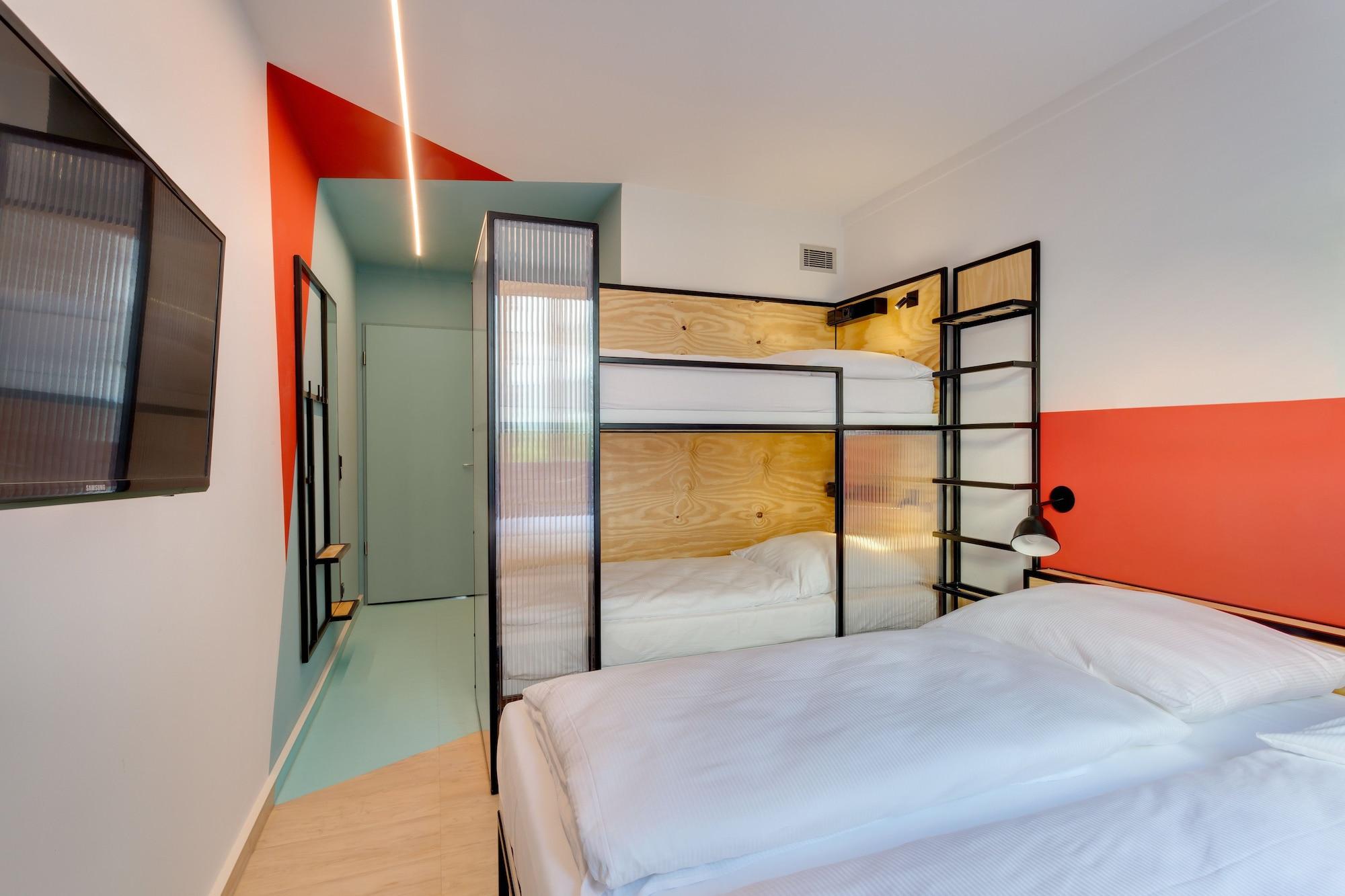 Meininger Hotel Leipzig Hauptbahnhof Ngoại thất bức ảnh