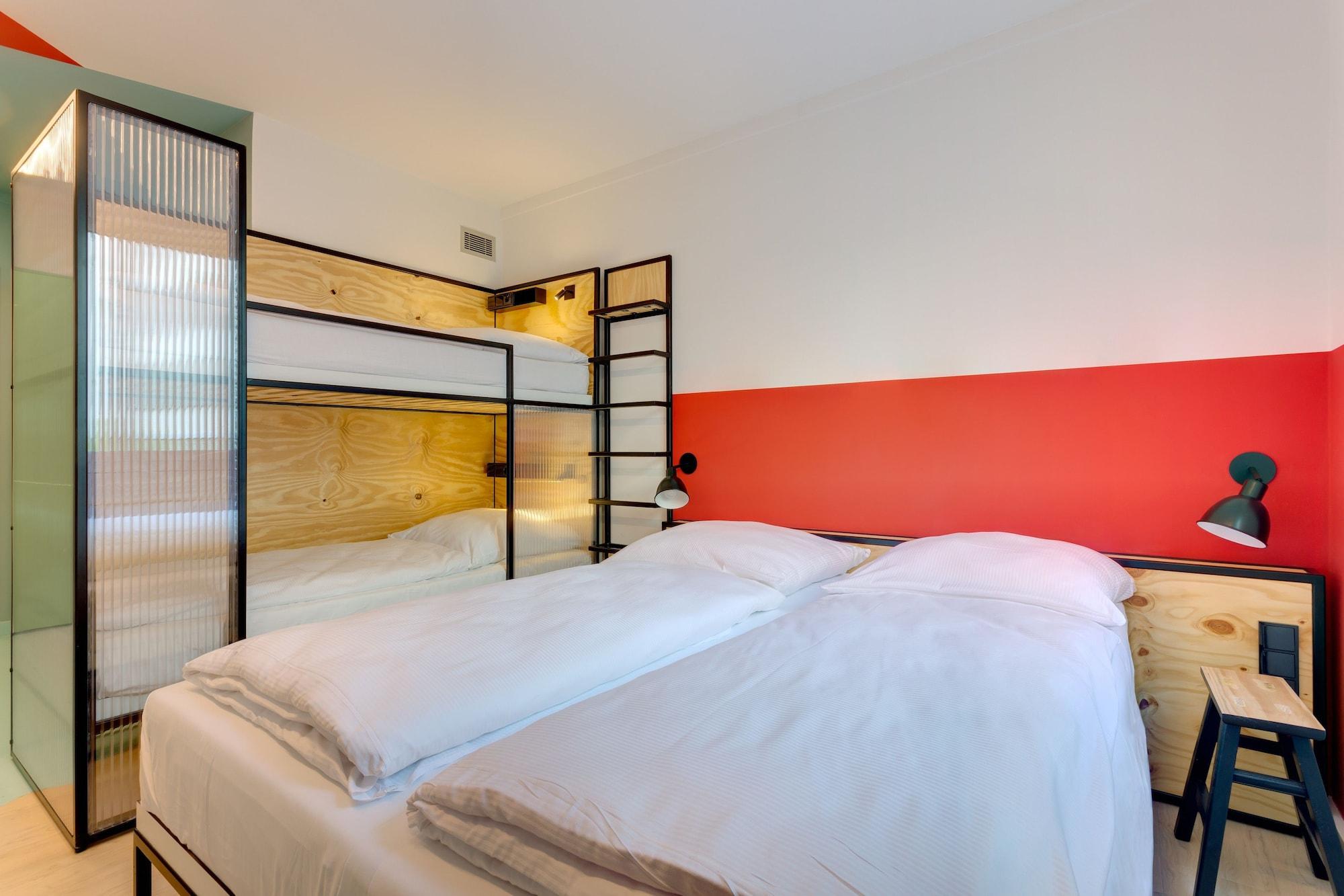 Meininger Hotel Leipzig Hauptbahnhof Ngoại thất bức ảnh