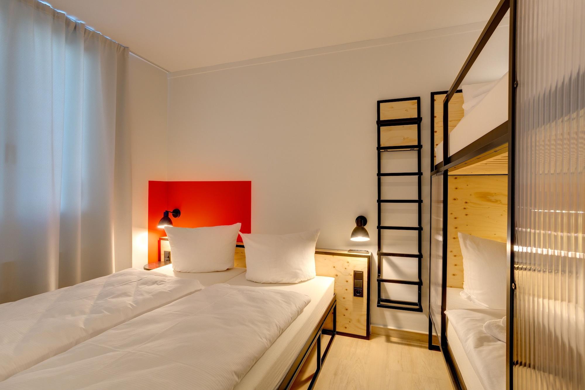 Meininger Hotel Leipzig Hauptbahnhof Ngoại thất bức ảnh