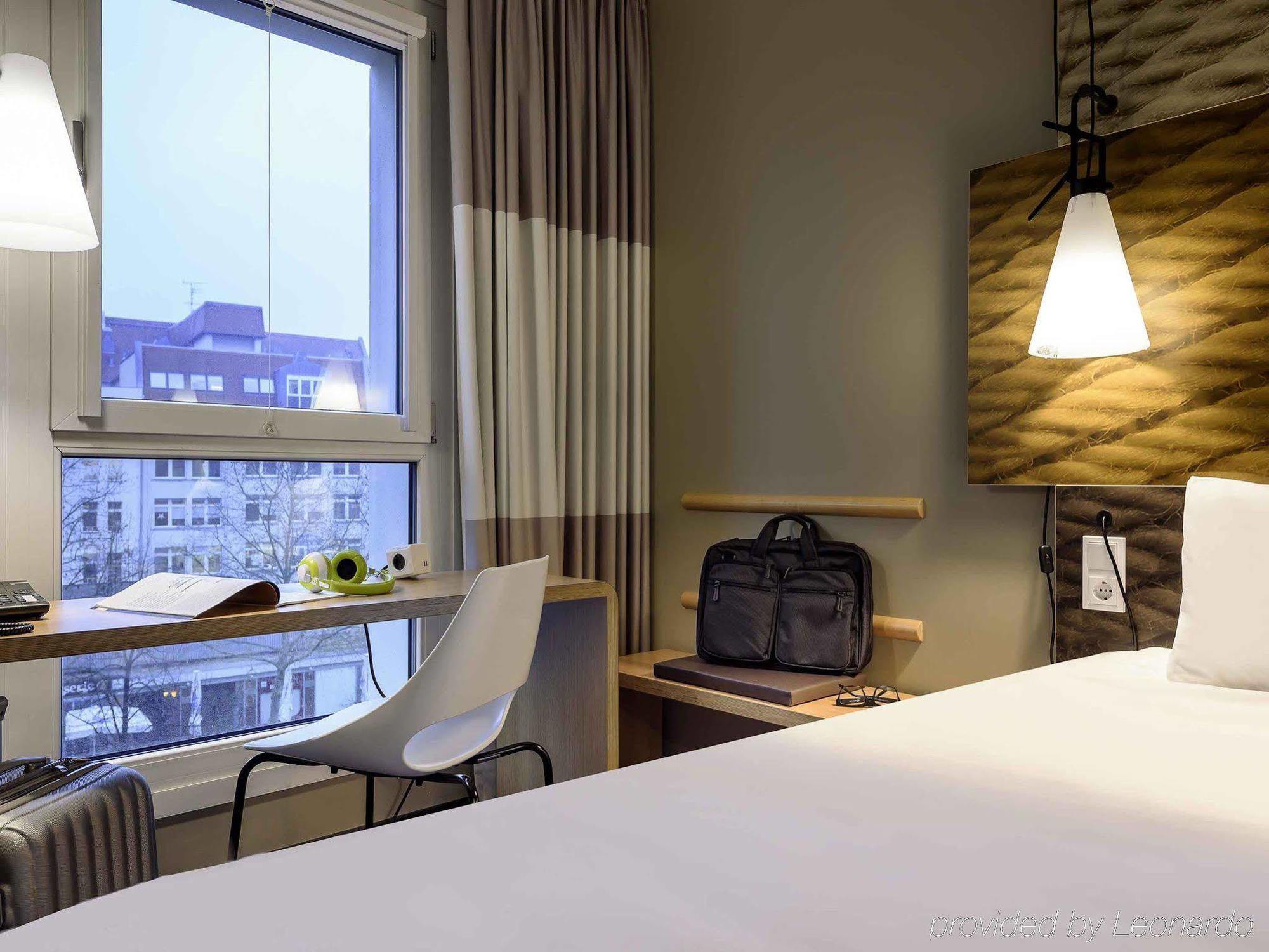 Meininger Hotel Leipzig Hauptbahnhof Ngoại thất bức ảnh