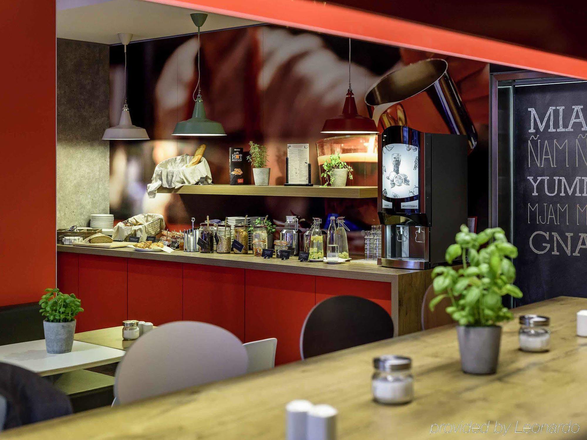 Meininger Hotel Leipzig Hauptbahnhof Ngoại thất bức ảnh