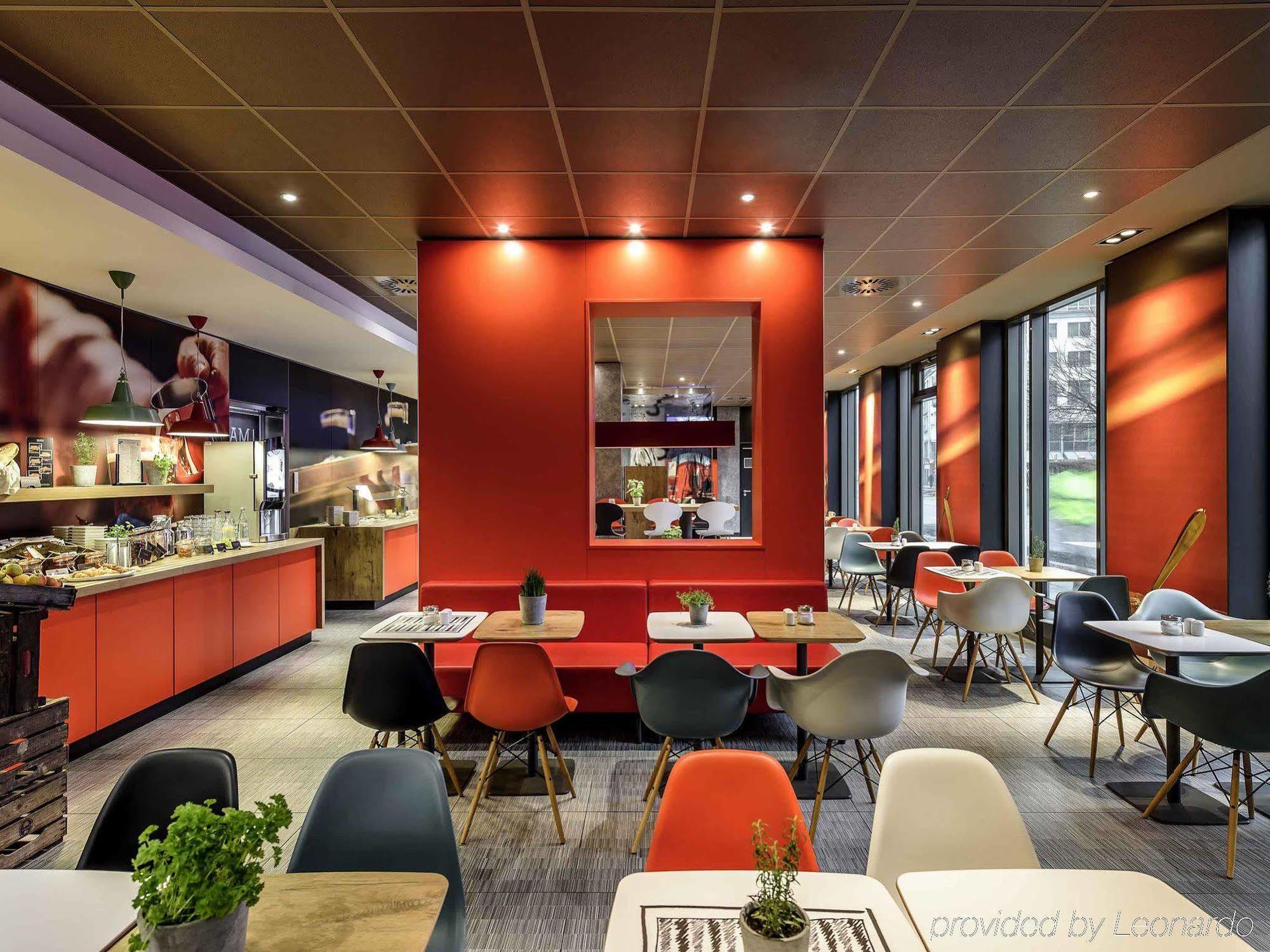 Meininger Hotel Leipzig Hauptbahnhof Ngoại thất bức ảnh