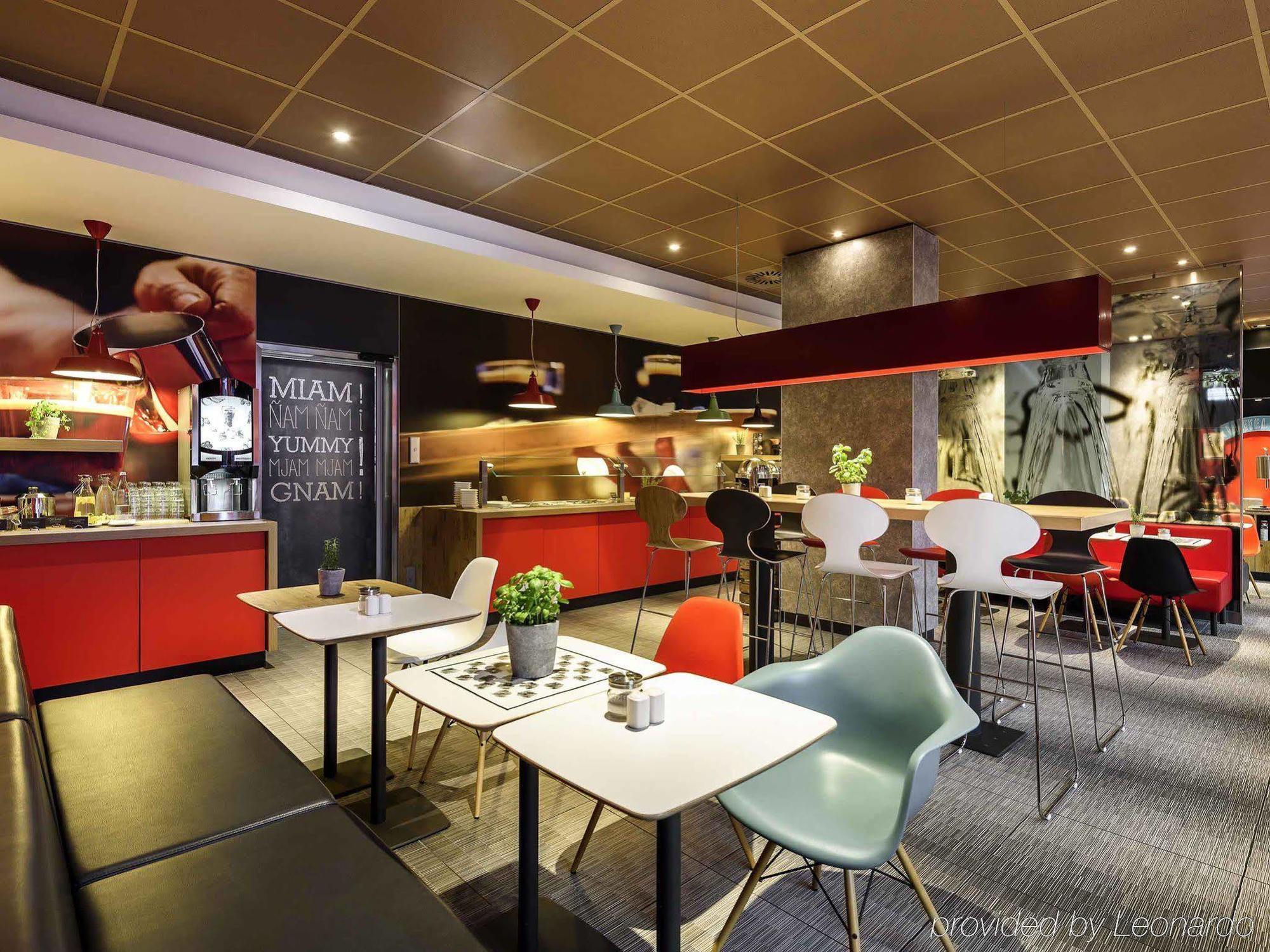 Meininger Hotel Leipzig Hauptbahnhof Ngoại thất bức ảnh