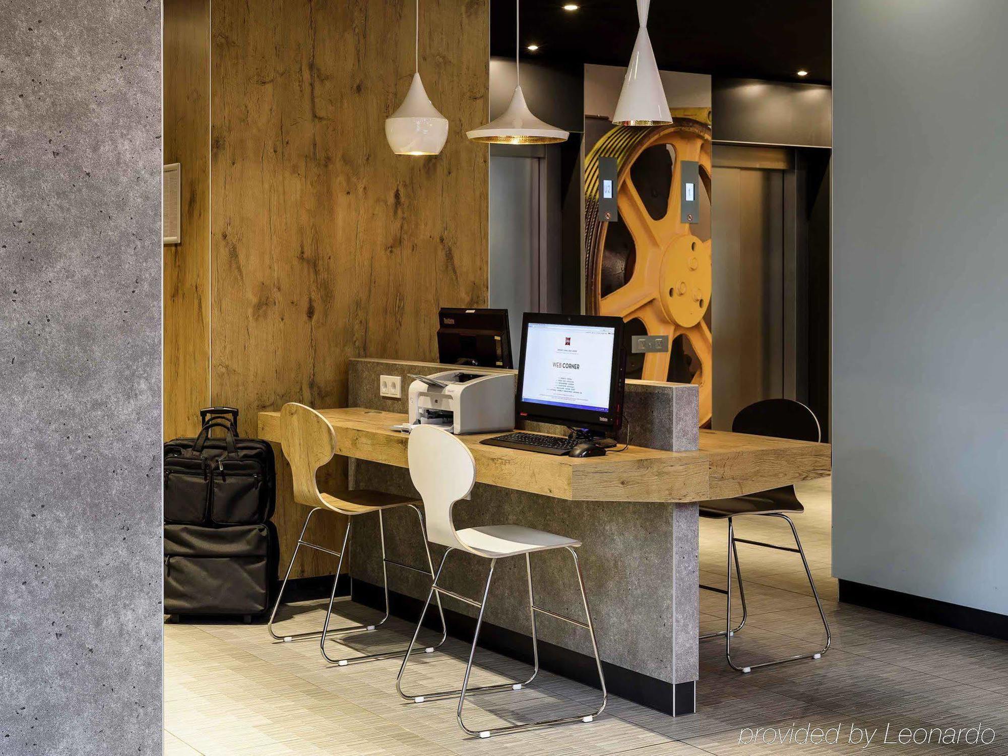 Meininger Hotel Leipzig Hauptbahnhof Ngoại thất bức ảnh